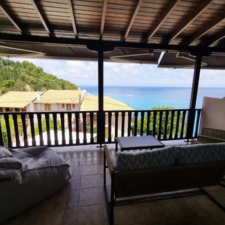 The Ionian View Aparthotel Áyios Nikítas Екстериор снимка