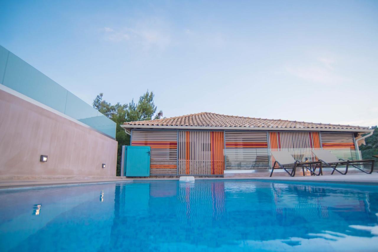 The Ionian View Aparthotel Áyios Nikítas Екстериор снимка